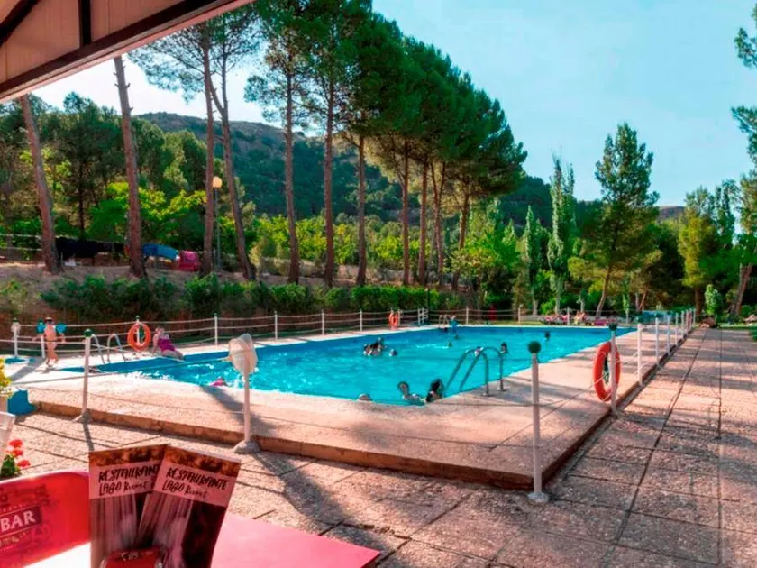 Bungalow avec terrasse et piscine | Avec animaux admis - Image 1
