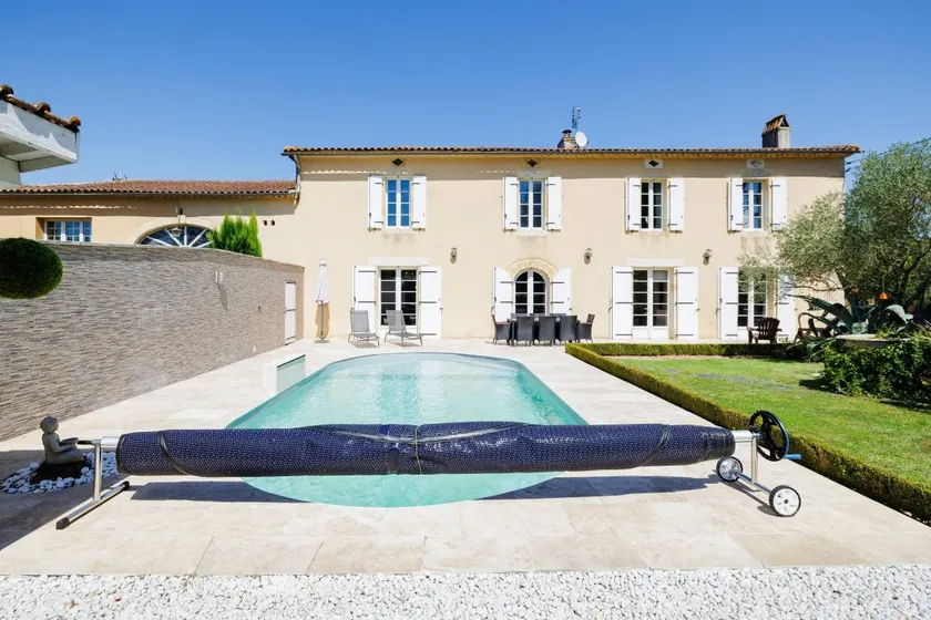 Family-oriented holiday home with garden, terrace & pool | Garden view | Perfect for remote work - Image 1
