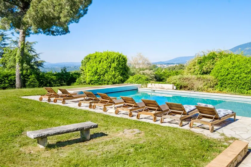 Family-oriented apartment with terrace, garden & pool | Garden view | Pets are welcome - Image 1