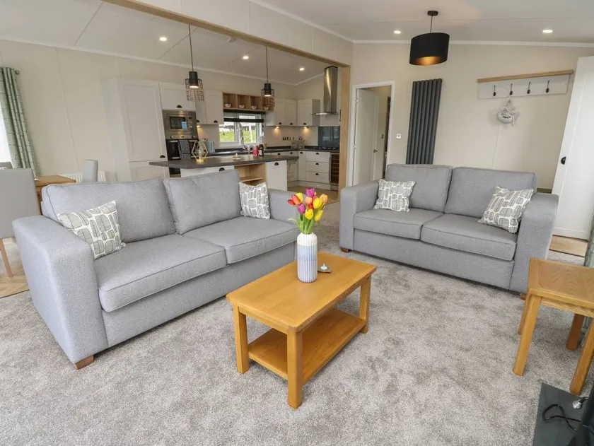 Fully equipped wonderful cottage with pool & garden | Beach view | Close to the beach - Image 1