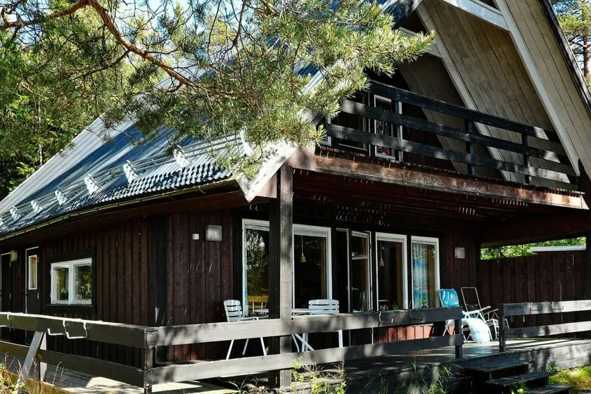 Maison avec barbecue, sauna et terrasse | Vue sur l'eau - Image 1