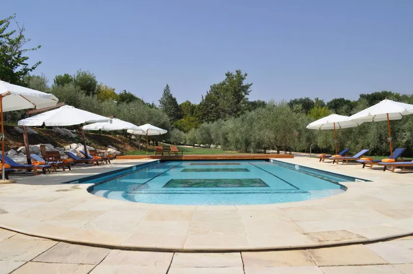 Spacious villa in San Michele with Jacuzzi and shared pool - Image 1