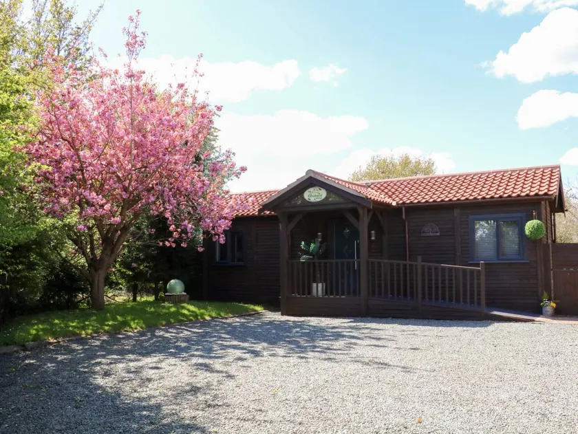 Landhaus mit Garten und Whirlpool - Image 1