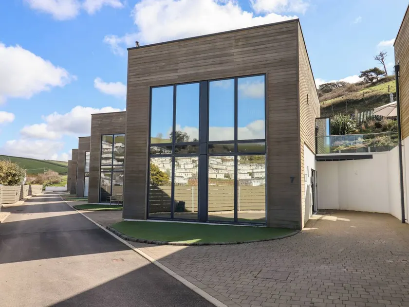 Charmant cottage adapté aux familles avec jardin | Vue plage | À côté de la plage | Avec animaux bienvenus - Image 1