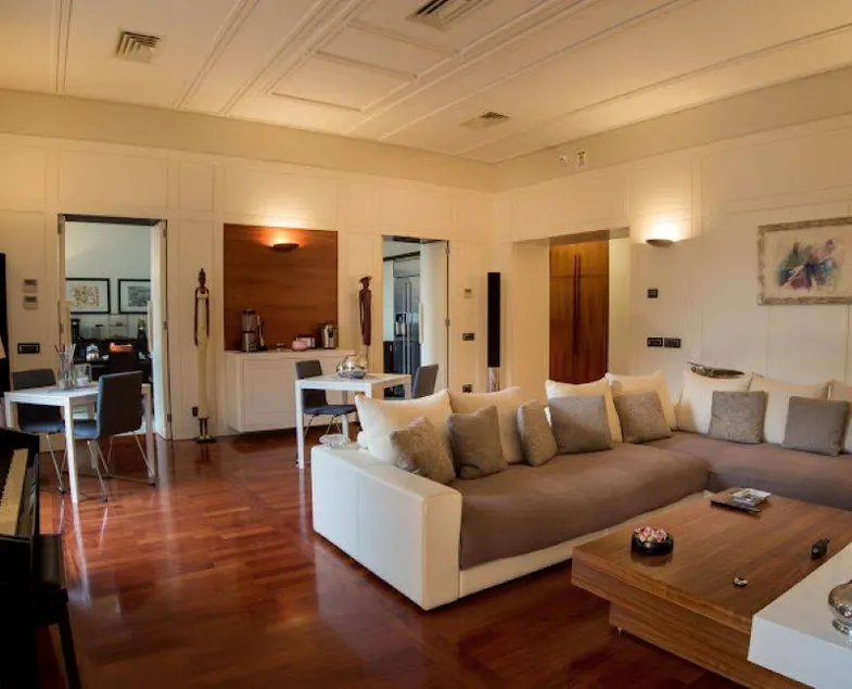 Benvenuti al B&B mimmù situato nel cuore pulsante di Napoli, il nostro bed and breakfast offre un'esperienza autentica e indimenticabile. - Image 1