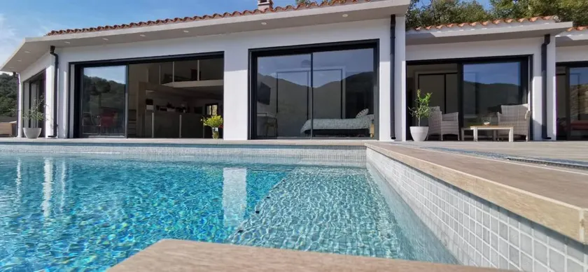 Fully equipped wonderful gite with garden, private pool & terrace - Image 1