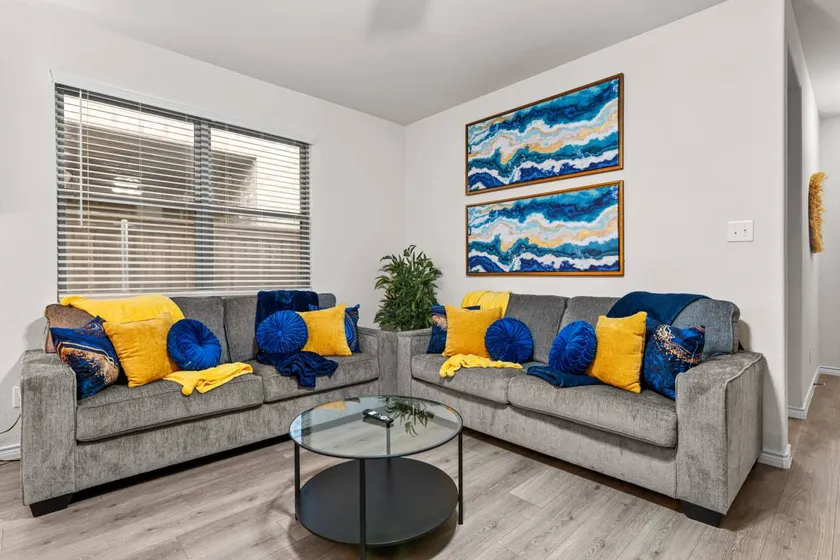 Fully equipped apartment | City view - Image 1