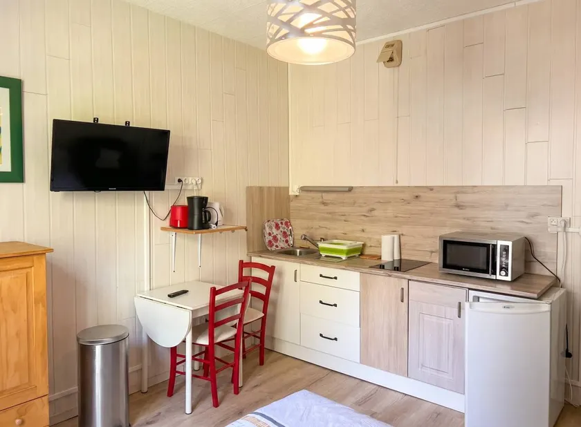 Studio with 1 bedroom for 2 persons - Image 1