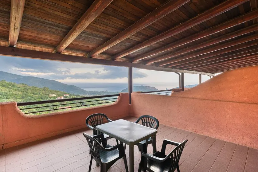 P. R. Club - Two-Room Faro 23 with Sea View, Private Terrace and Air Conditioning - Image 1