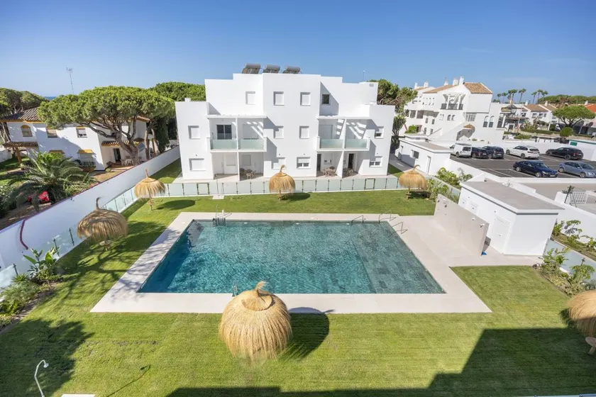 Voll ausgestattete Wohnung mit Pool und Garten | Gartenblick | Strand in der Nähe | Haustierfreundlich - Image 1
