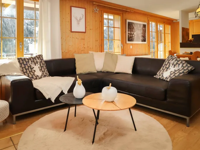 Holiday apartment | Lake view | Suitable for remote work | Pets allowed - Image 1