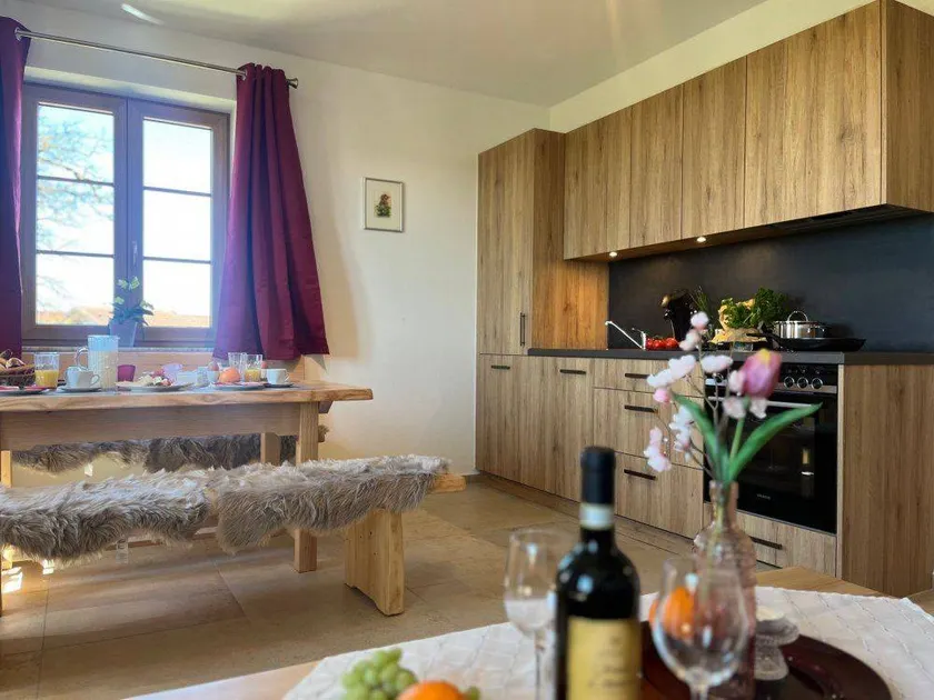 Family-oriented apartment with sauna, pool & terrace | Mountain view | Suitable for remote work - Image 1