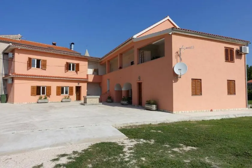 Studio apartment - Image 1
