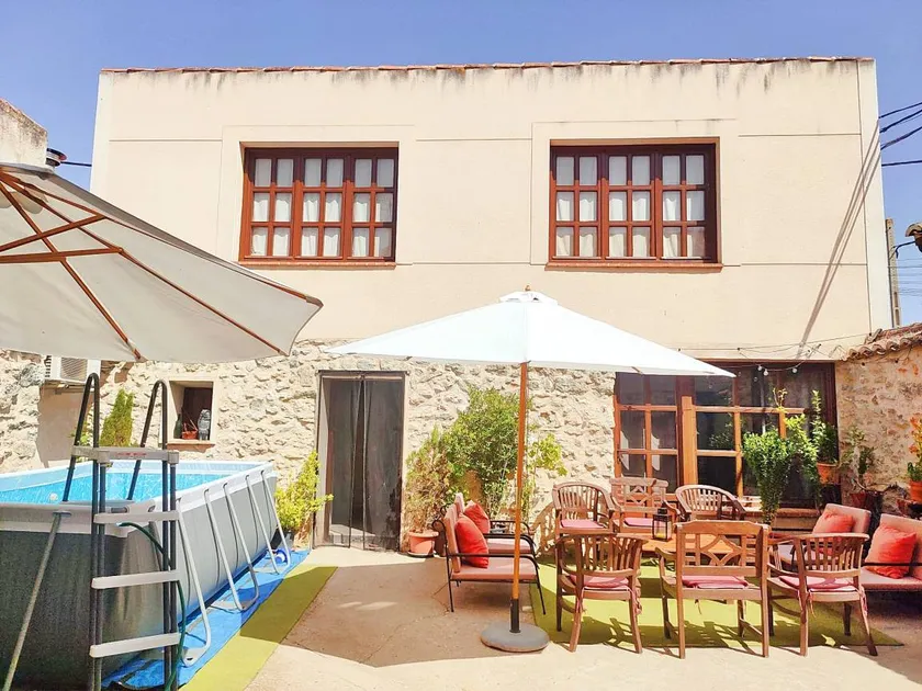 Maison de vacances avec barbecue, jardin et terrasse | Vue jardin - Image 1