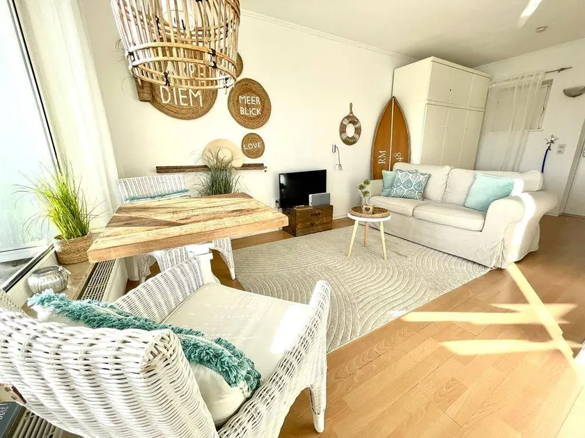 Exklusive, sonnige Studio-Wohnung mit direktem Ausblick auf den Binnensee! - Image 1