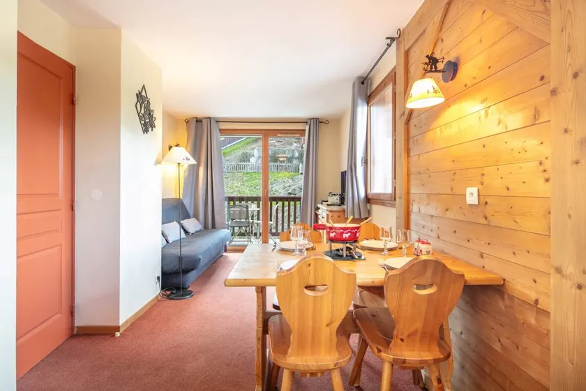 Appartement de vacances avec piscine chauffée et sauna | Vue montagne - Image 1