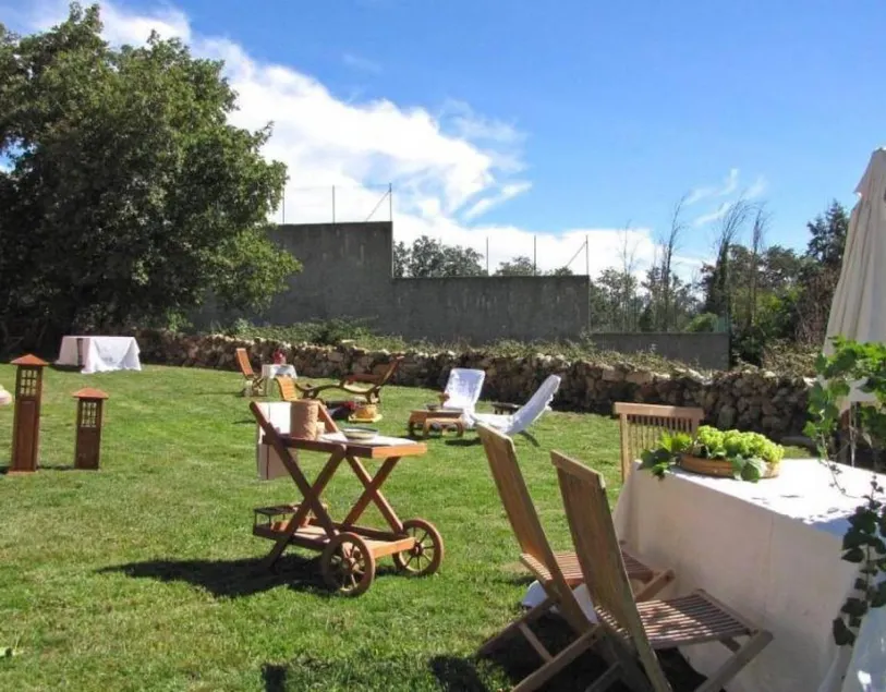 House with garden & BBQ | Mountain view - Image 1