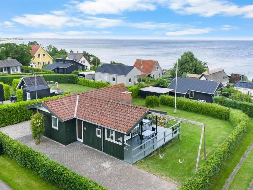 Children-friendly holiday home with terrace & barbeque | Sea view | Pet-friendly - Image 1