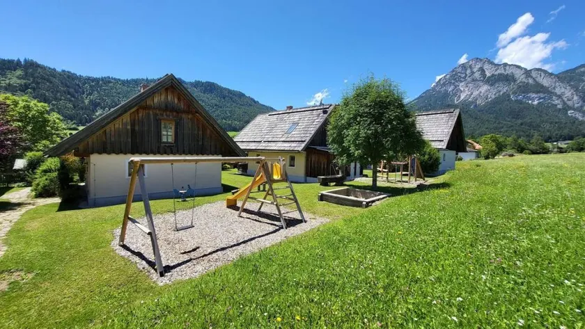 Maison avec sauna, barbecue et jardin | Vue montagne - Image 1