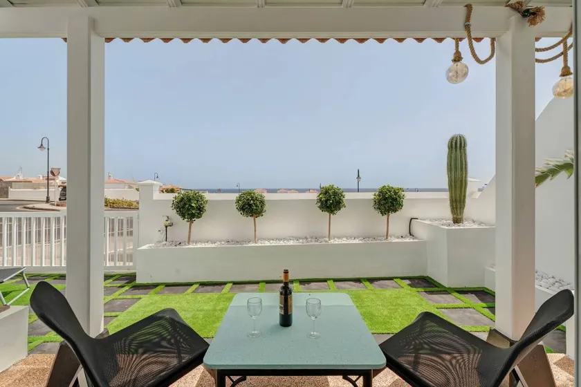 Vacation Home 'Morgana' with Sea View, Private Terrace and Wi-Fi - Image 1