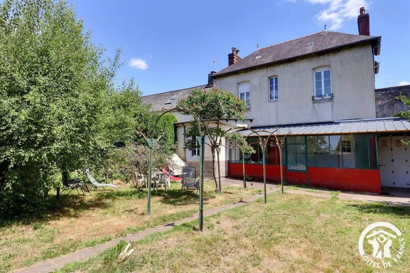 Ferienunterkunft mit Grill und Garten - Image 1