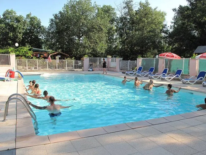 Charmant mobil home avec piscine chauffée et terrasse - Image 1