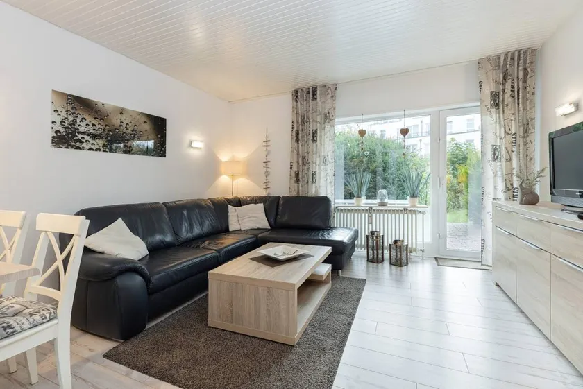Fully equipped charming holiday apartment with terrace | Dogs allowed - Image 1