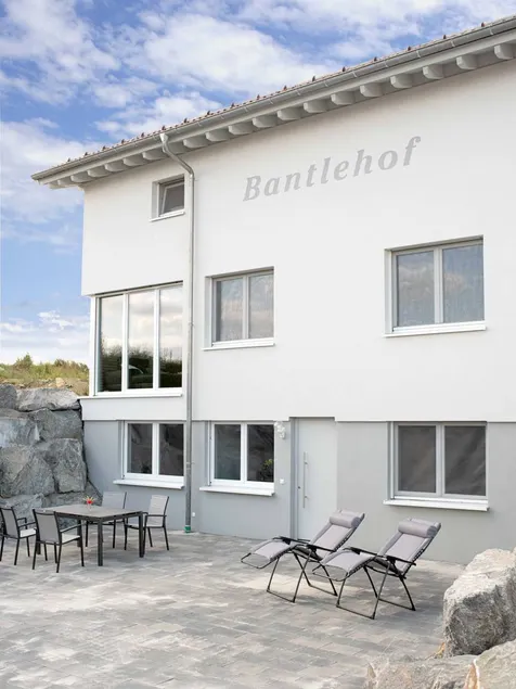 Children-friendly holiday apartment with terrace | Mountain view - Image 1