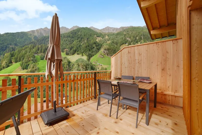 Merveilleux appartement adapté aux familles avec barbecue, jardin et terrasse | Vue rivière - Image 1