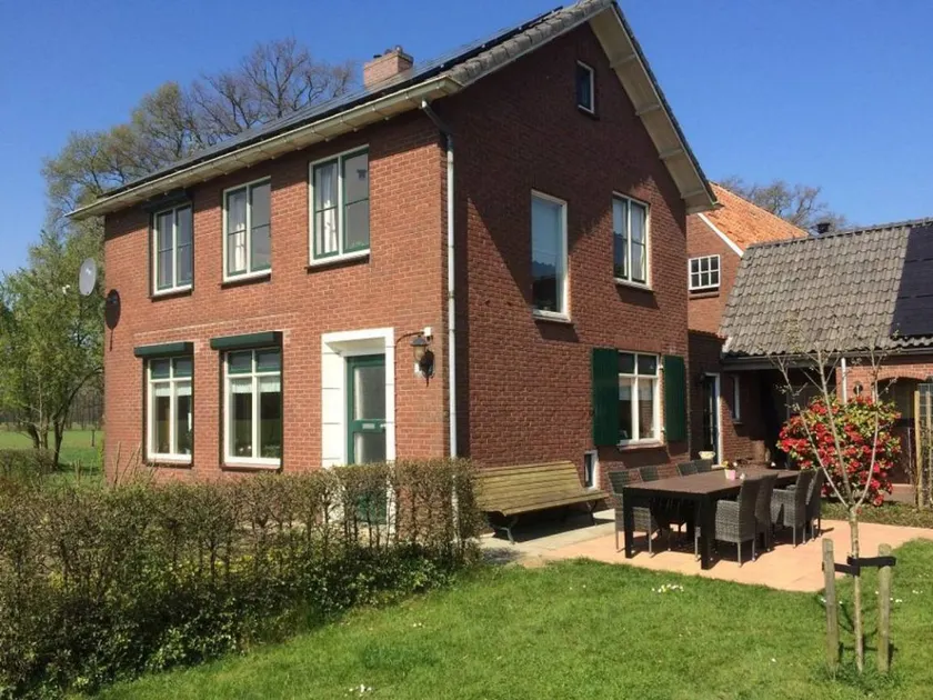 Family-friendly wonderful house with terrace, garden & BBQ - Image 1