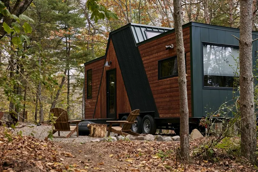 Gorgeous Tiny House Rental in Cambrigde, NY, Perfect for Rest and Relaxation in Nature - Image 1