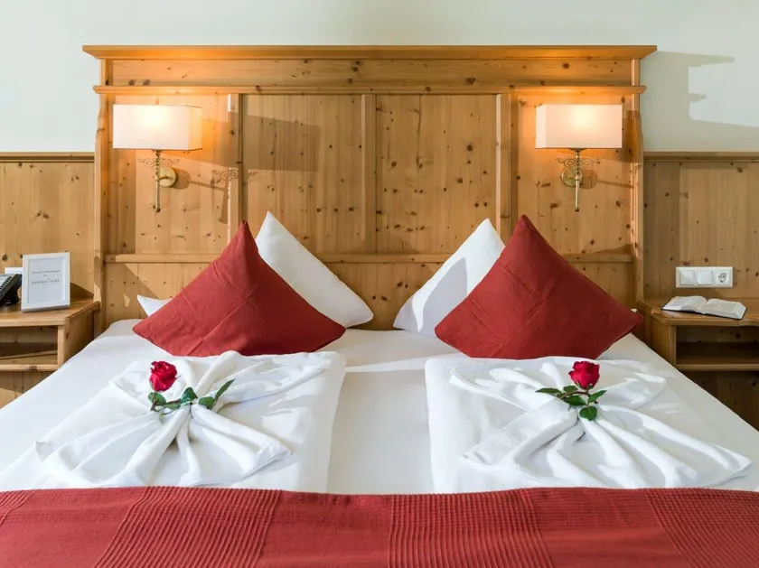 Hotel Harfenwirt - Image 1