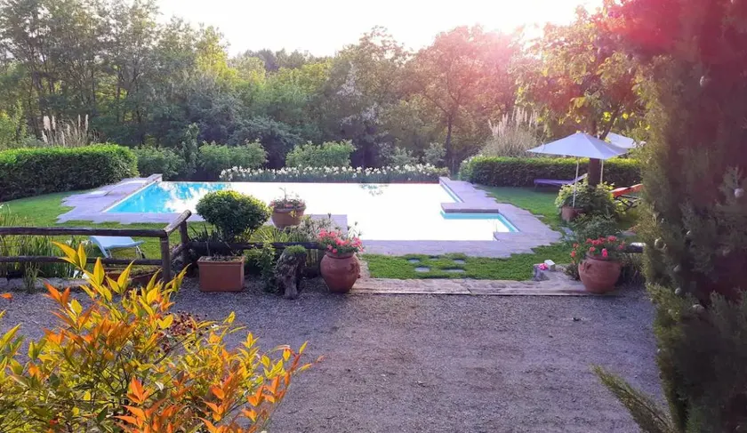 Tuscan Farm Villa With Spectacular Views - Image 1