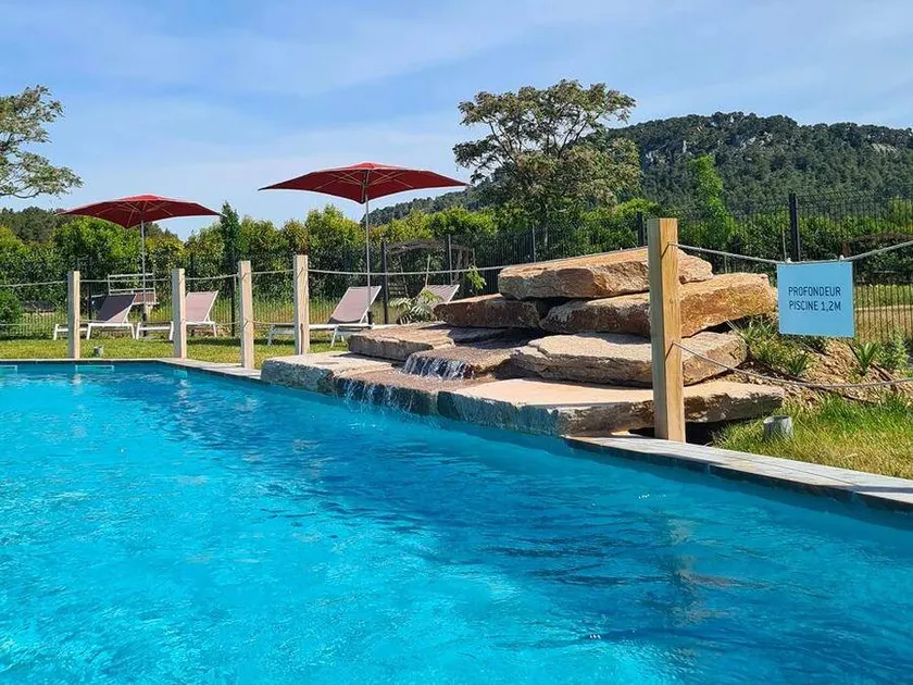 Familienorientierte tolle Außergewöhnliche Unterkunft mit Whirlpool, Terrasse und Pool | Haustierfreundlich - Image 1