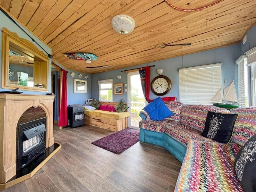 Cabane adaptée aux familles avec jardin et barbecue | Vue plage | Avec animaux admis - Image 1