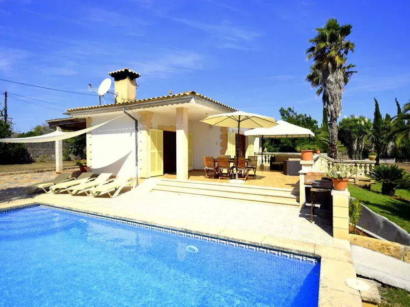 Finca mit Terrasse, privatem Pool und Garten - Image 1