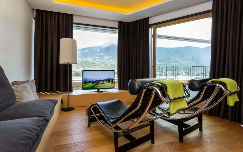 Zimmer 'Pazeider Panorama Suite 405' mit Bergblick, WLAN und Klimaanlage - Image 1