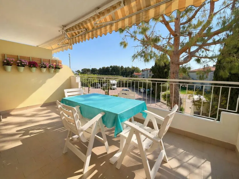 Lovely holiday apartment | Beach nearby | Dogs allowed - Image 1