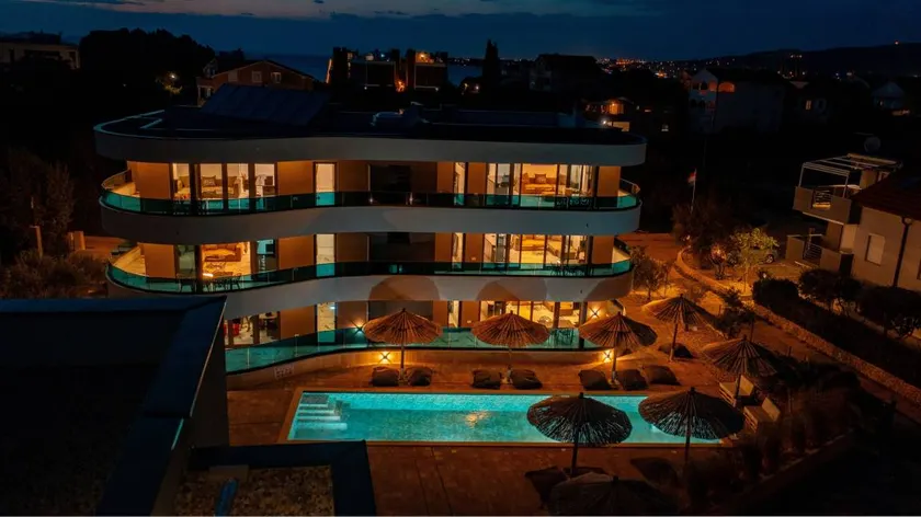 Children-friendly flat with garden, terrace & pool | Beach nearby - Image 1