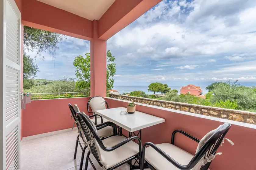 Apartment '3' with Sea View, Wi-Fi and Air Conditioning - Image 1