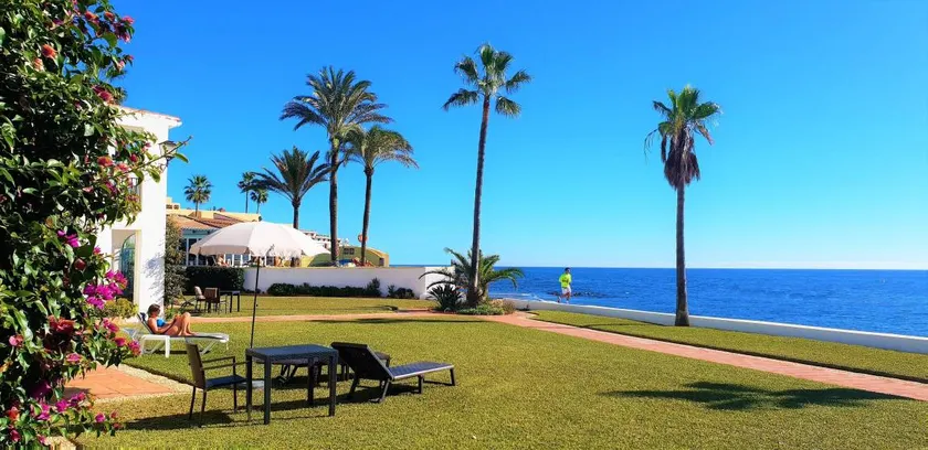 Dona Lola Micaela  Beach front duplex apartment with open sea and beach views located between Marbella and Fuengirola CS148 - Image 1
