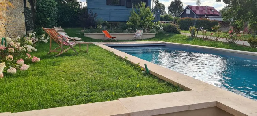 Pleasant gite with terrace, garden & pool - Image 1