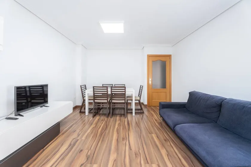 Apartment "Ca Vivi" with Private Terrace & Wi-Fi - Image 1