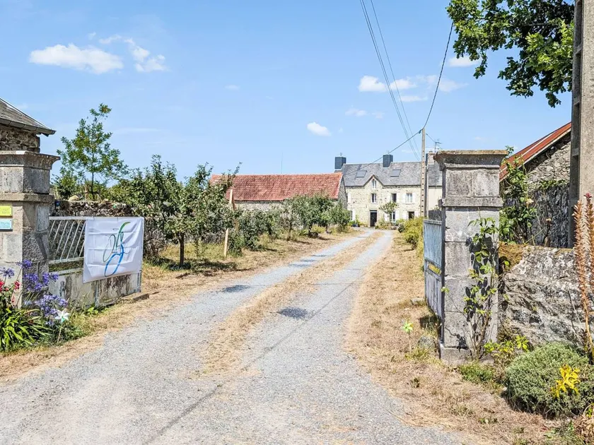 Gîte 2 Le Bateau Yves at Domaine Vert Bleu - Image 1