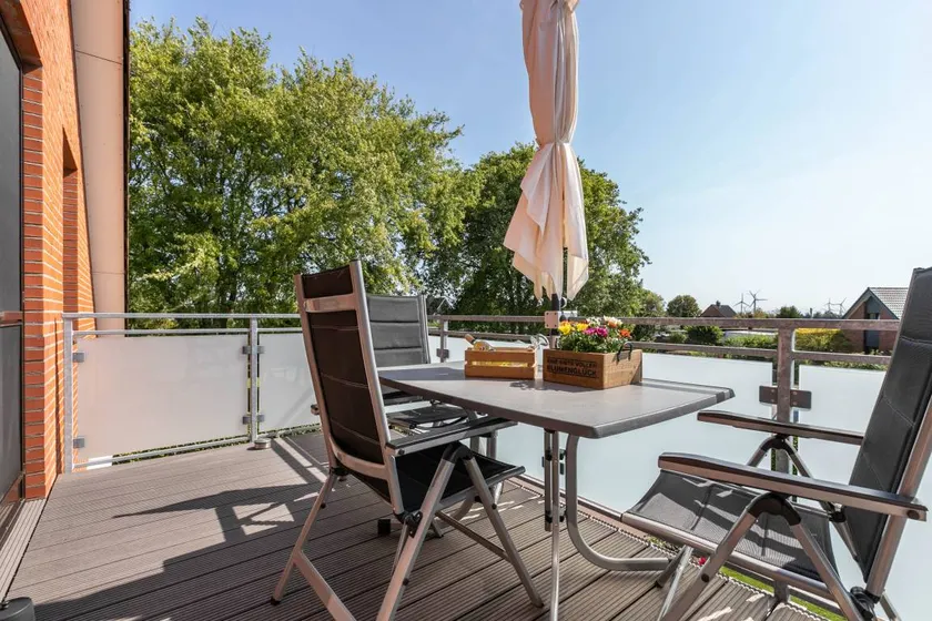Holiday apartment with terrace, garden & barbecue | Garden view - Image 1