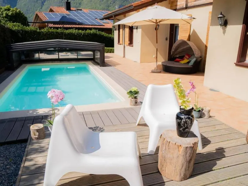 Fully equipped charming flat with garden, barbeque & pool | Nature view | Dogs allowed - Image 1