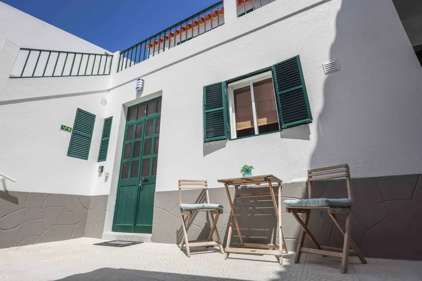Sandy Beach Apartment 1 - Image 1