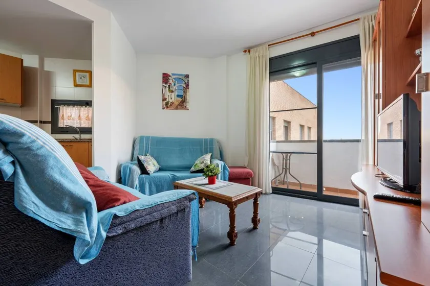 Flat with garden & pool | Garden view - Image 1