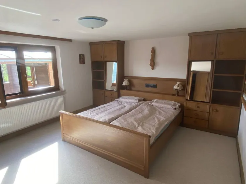 Apartamento vacacional con piscina y barbacoa - Image 1