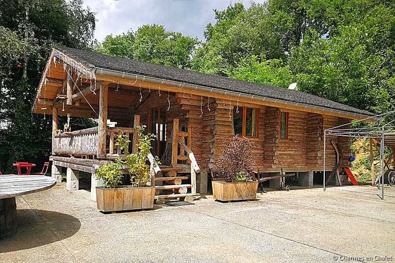 Gîte con griglia, piscina e terrazza - Image 1